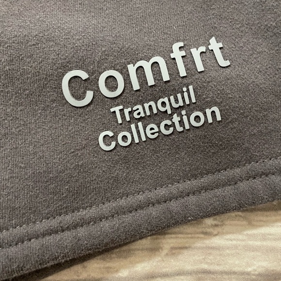 Comfrt Tranquil Shorts - Charcoal - Picture 2 of 3